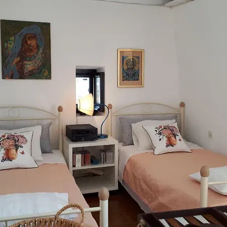 Hillside Paros Apartment Krotiri