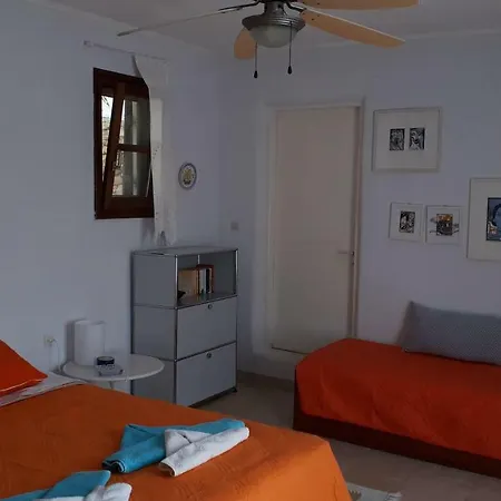 Hillside Paros Apartment Krotiri